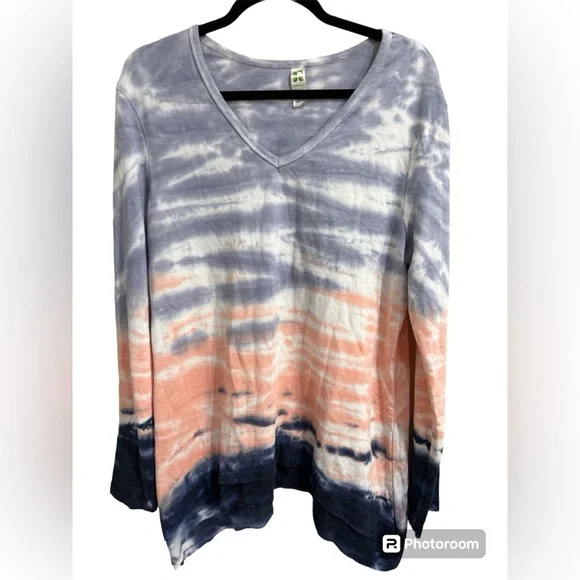 Green Tea Tie Dye Longsleeve Shirt - Picture 1 of 4